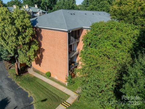 400 Queens Road Charlotte NC 28207