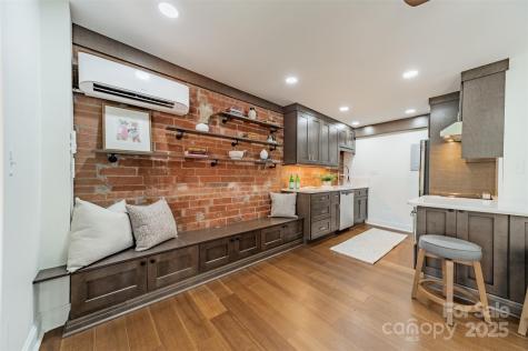 400 Queens Road Charlotte NC 28207