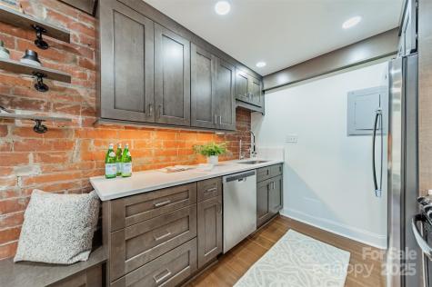 400 Queens Road Charlotte NC 28207