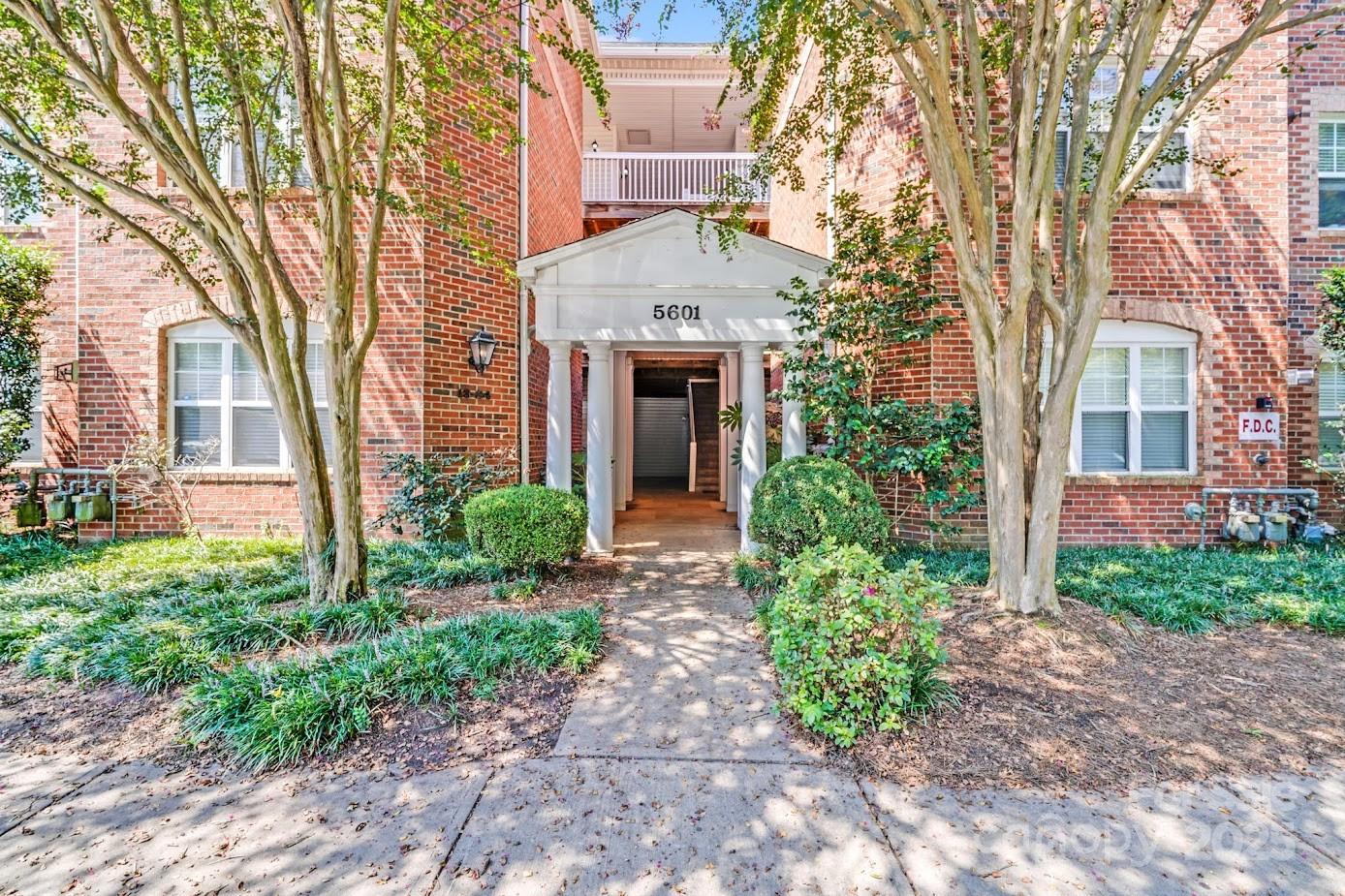 5601 Fairview Road Charlotte NC 28209