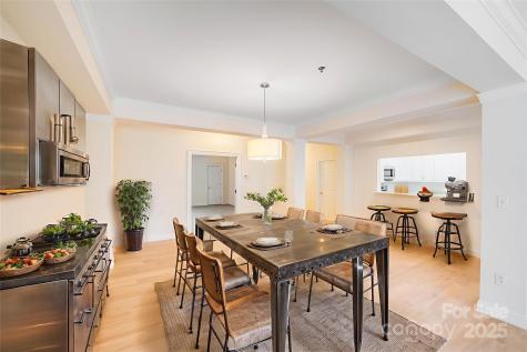 5601 Fairview Road Charlotte NC 28209