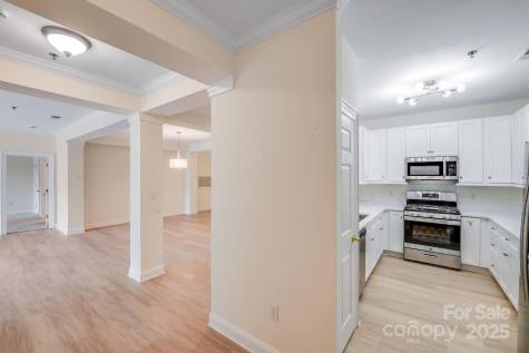 5601 Fairview Road Charlotte NC 28209