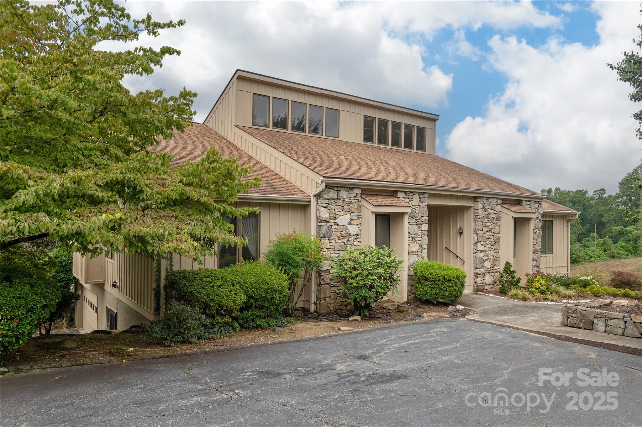 1 Westridge Court Hendersonville NC 28791