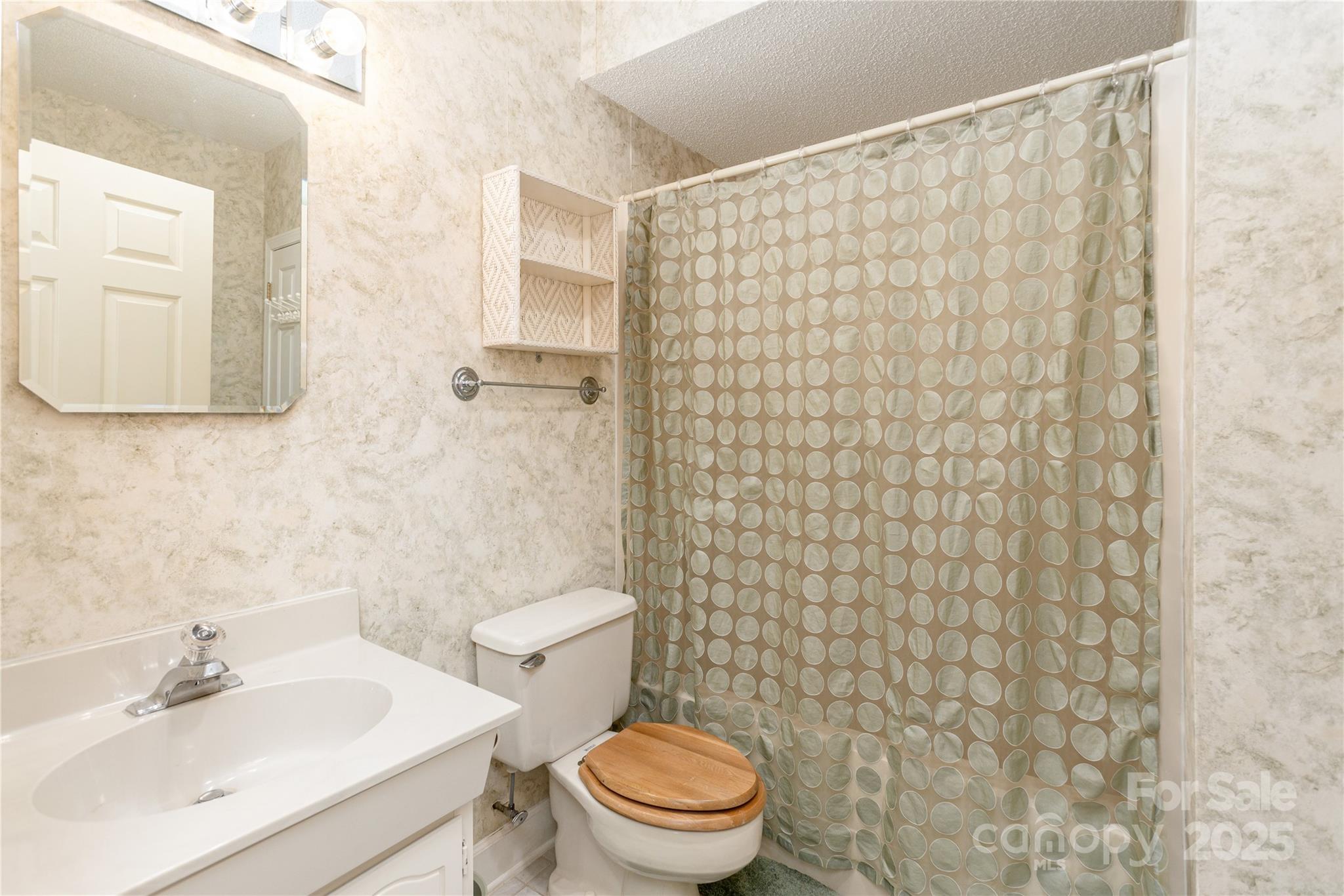 1 Westridge Court Hendersonville NC 28791