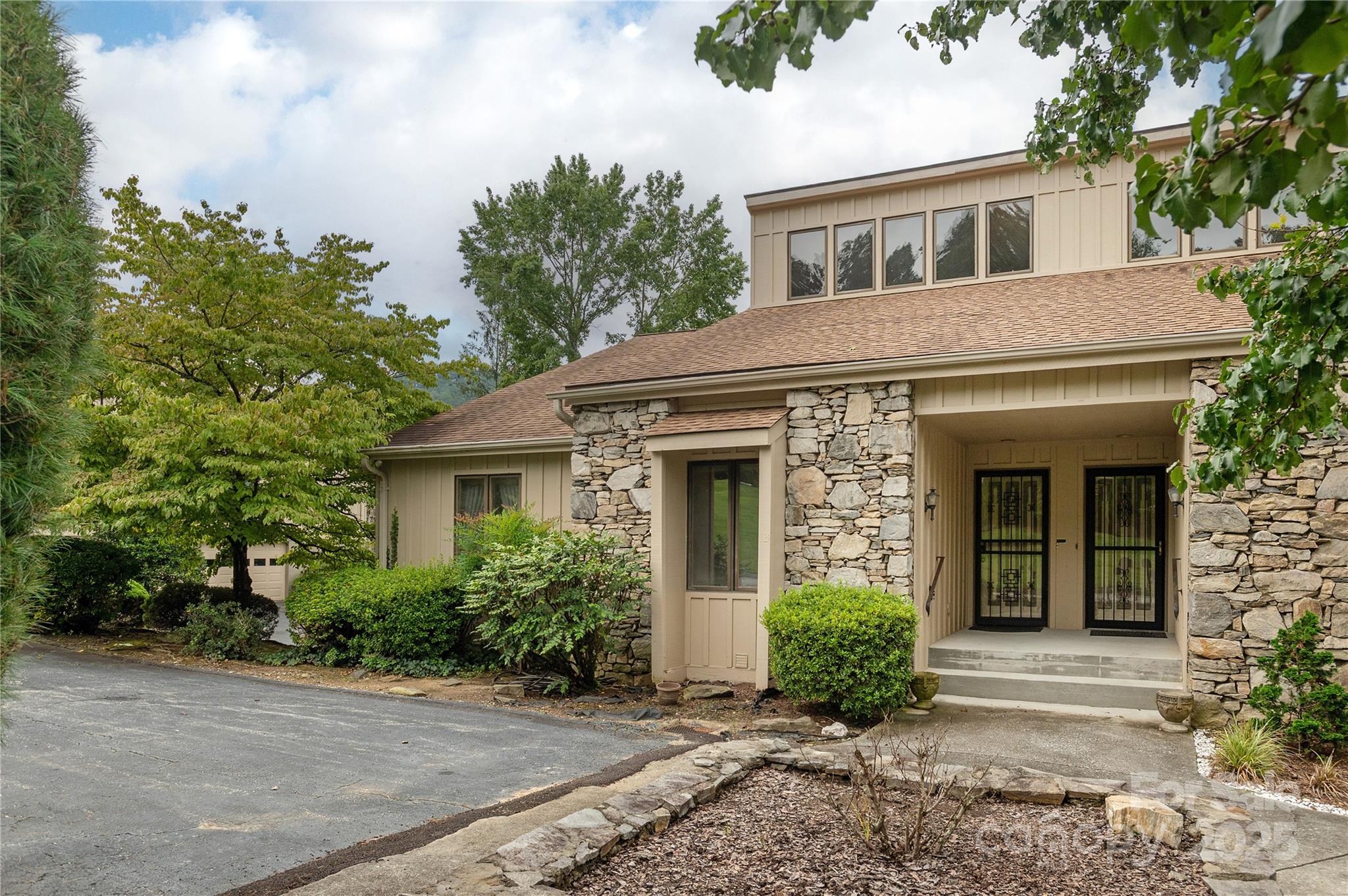 1 Westridge Court Hendersonville NC 28791