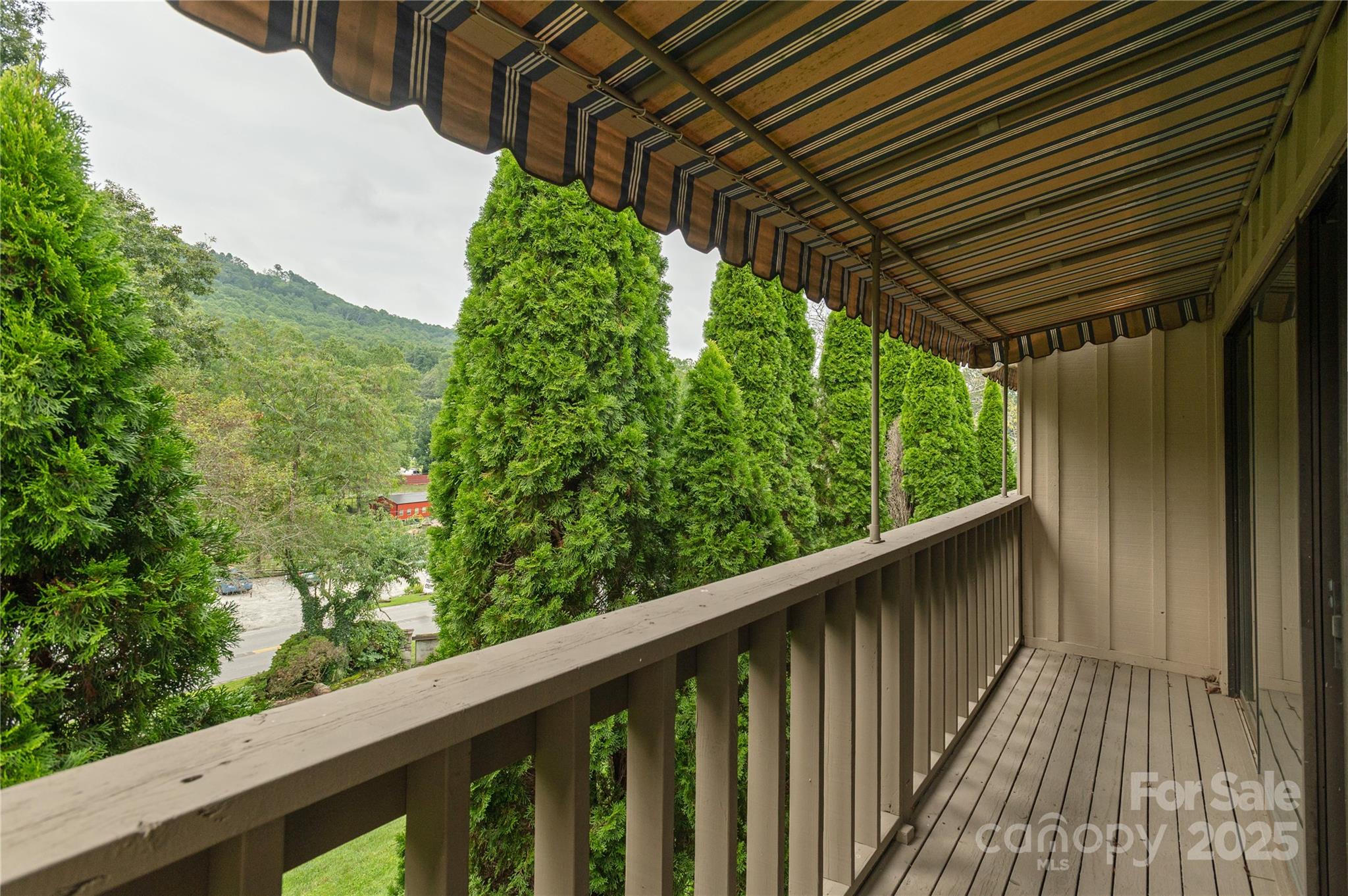 1 Westridge Court Hendersonville NC 28791