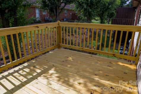 525 12th Street SW Hickory NC 28602