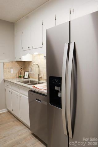 525 12th Street SW Hickory NC 28602