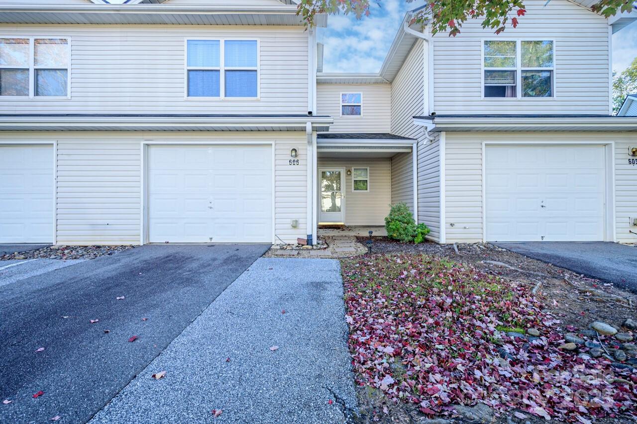 606 Olde Covington Way Arden NC 28704