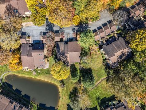 502 Live Oak Lane Hendersonville NC 28791