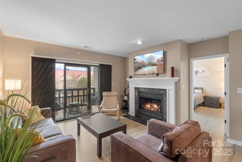 9029 J M Keynes Drive Charlotte NC 28262