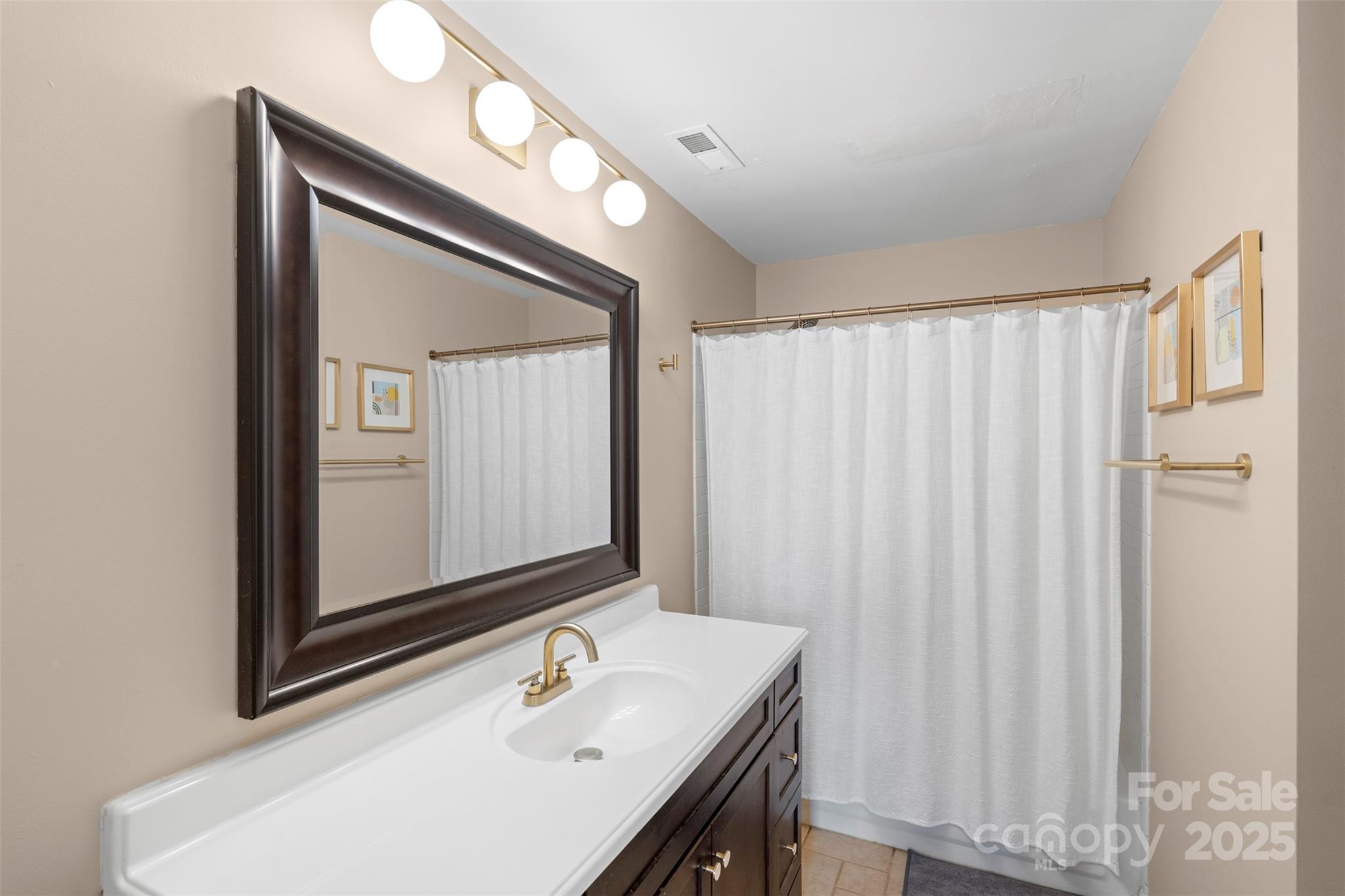 9029 J M Keynes Drive Charlotte NC 28262