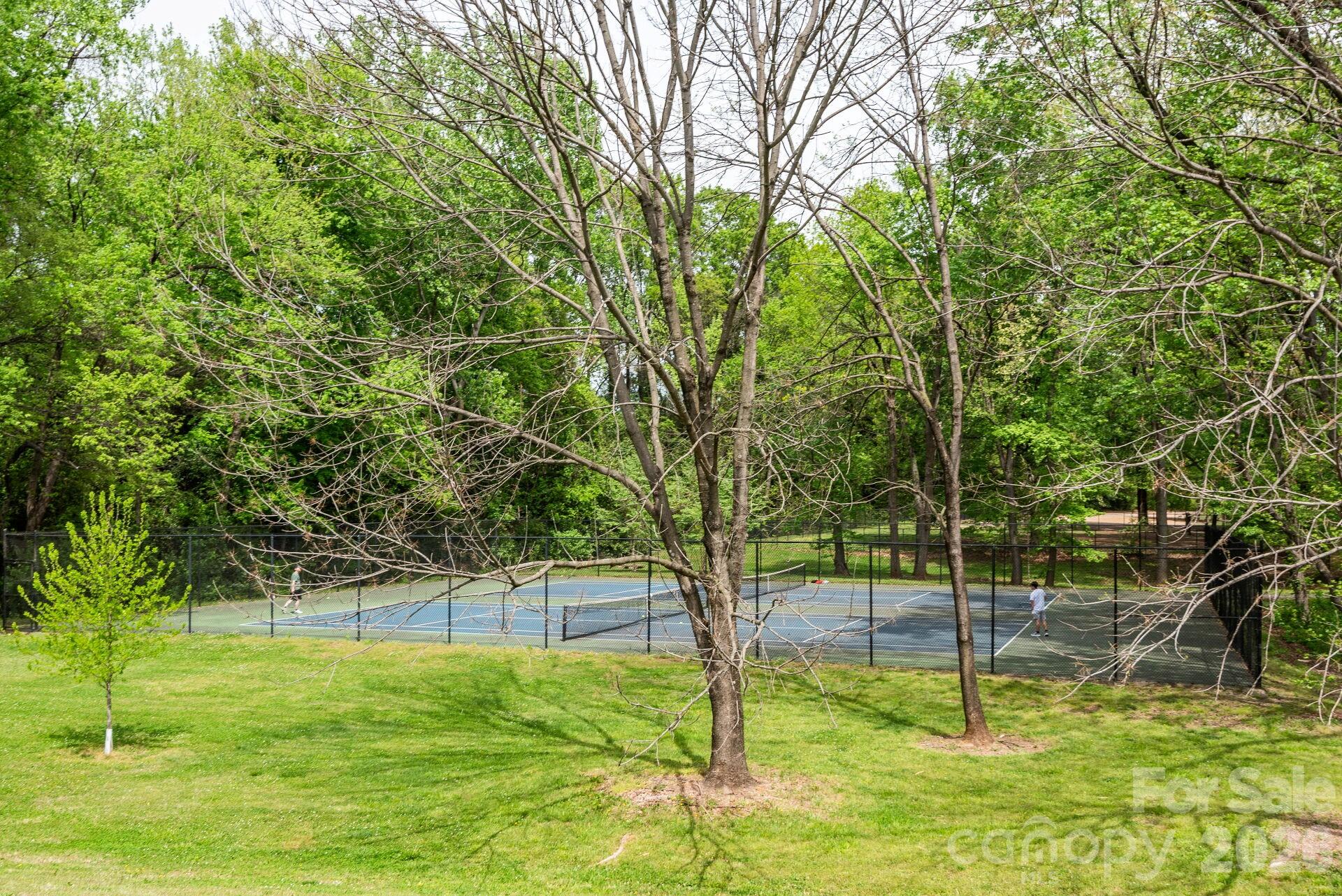 933 Westbrook Drive Charlotte NC 28202