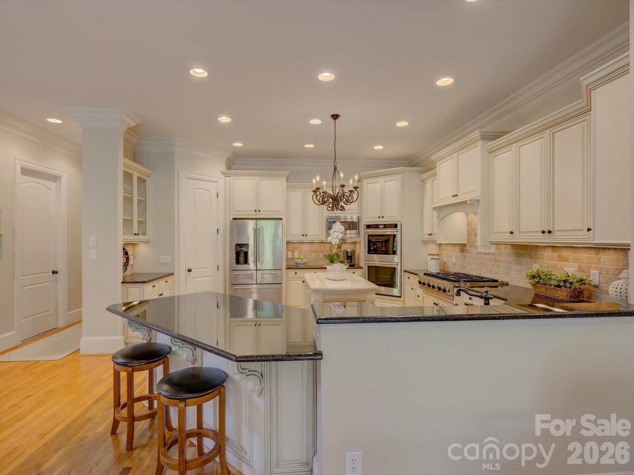 5060 Carmel Road Charlotte NC 28226