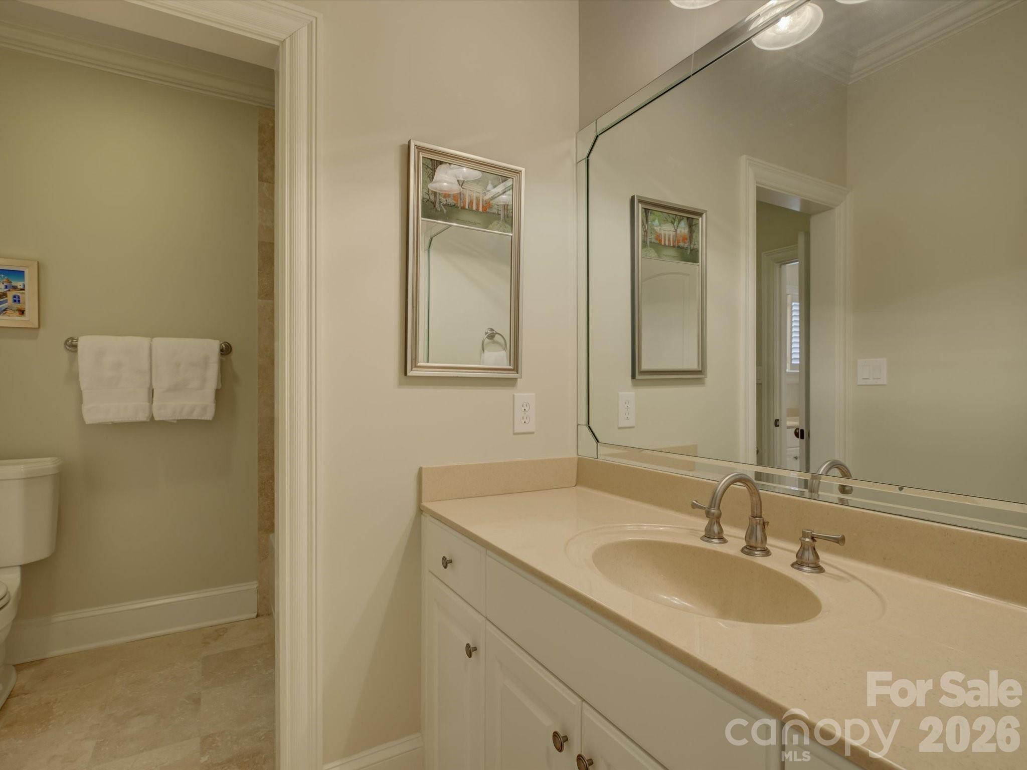 5060 Carmel Road Charlotte NC 28226