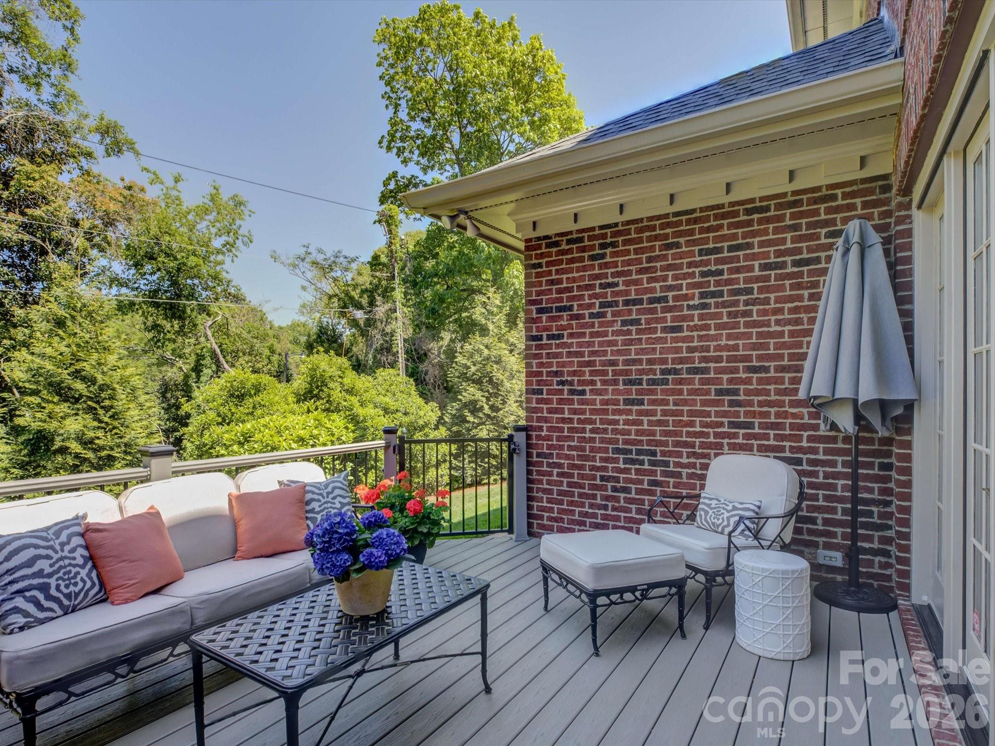 5060 Carmel Road Charlotte NC 28226
