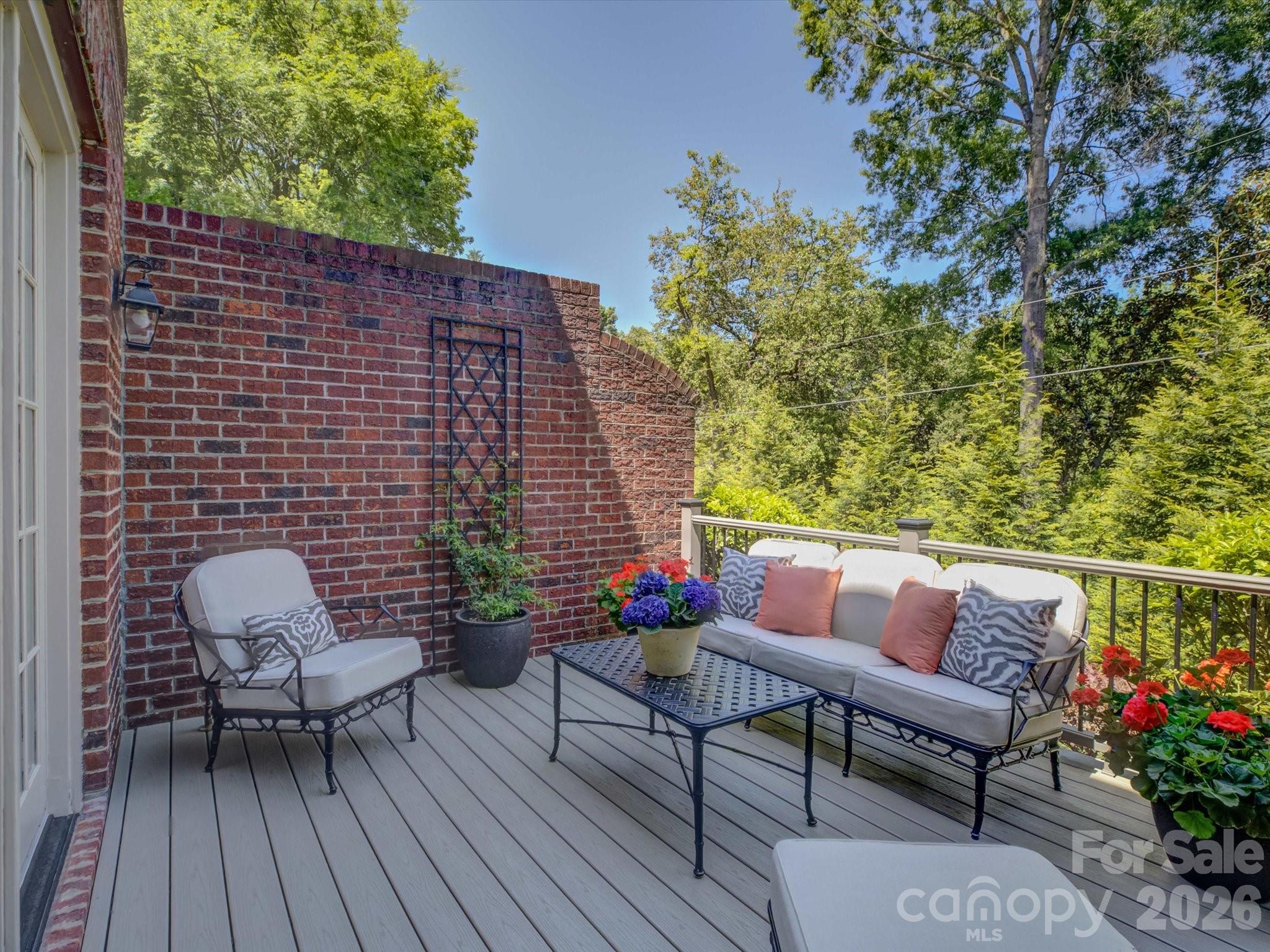 5060 Carmel Road Charlotte NC 28226