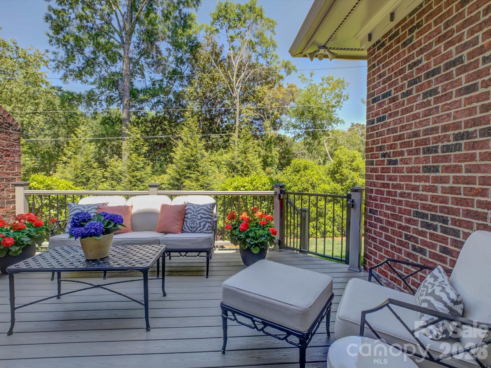 5060 Carmel Road Charlotte NC 28226
