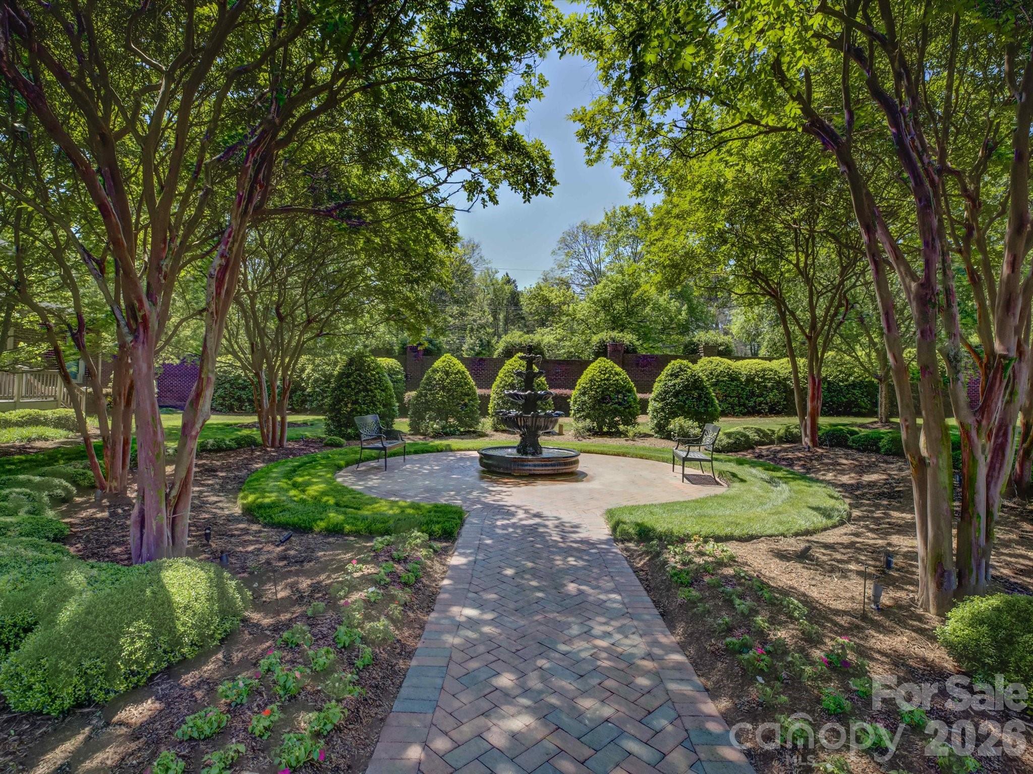 5060 Carmel Road Charlotte NC 28226
