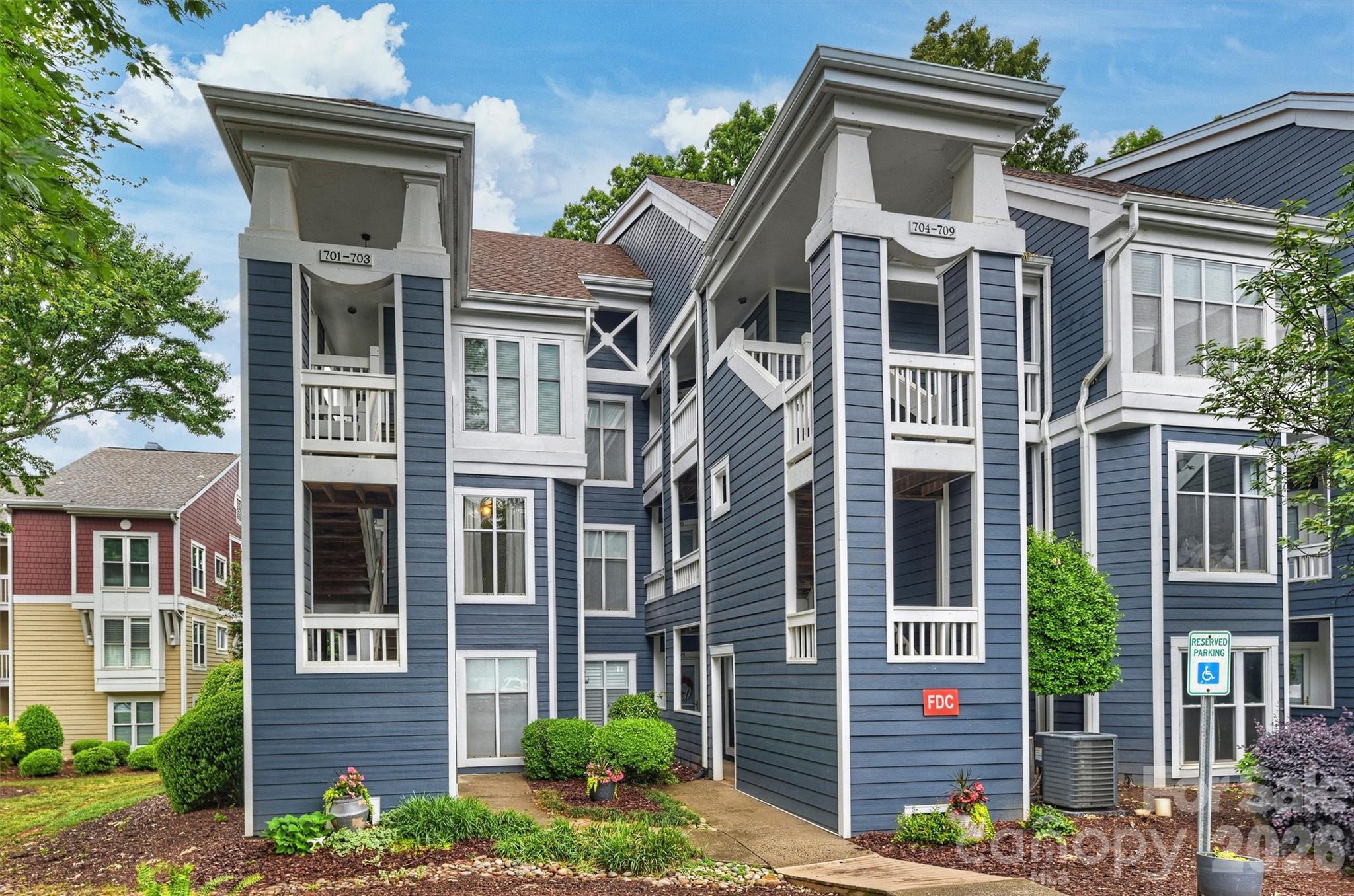 702 Southwest Drive Davidson NC 28036