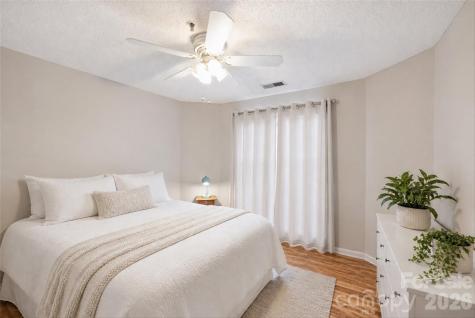 702 Southwest Drive Davidson NC 28036