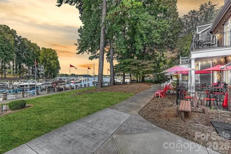 702 Southwest Drive Davidson NC 28036