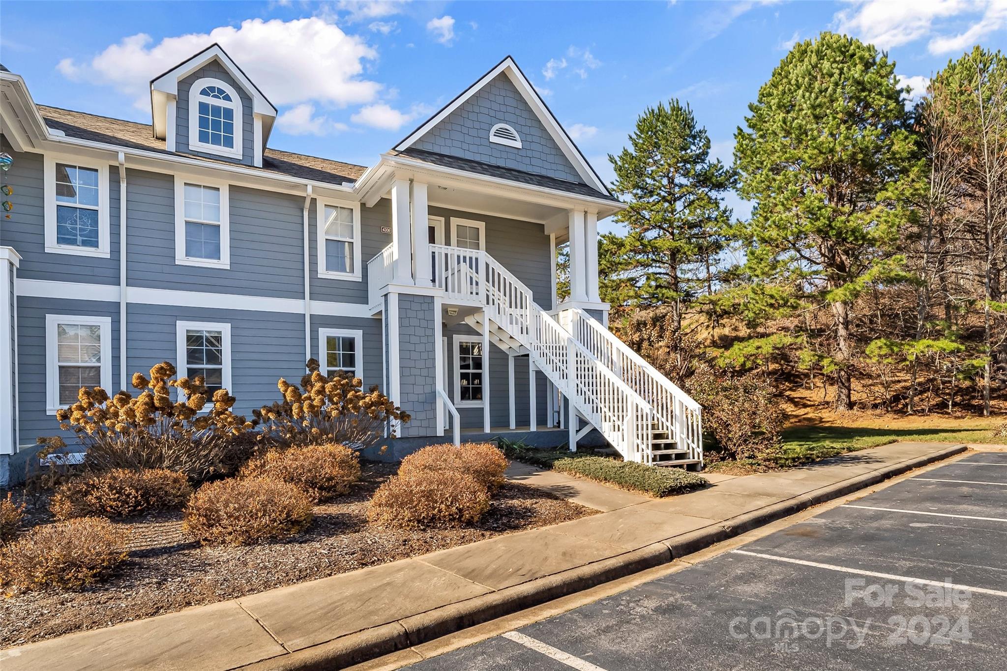 4305 Marble Way Asheville NC 28806