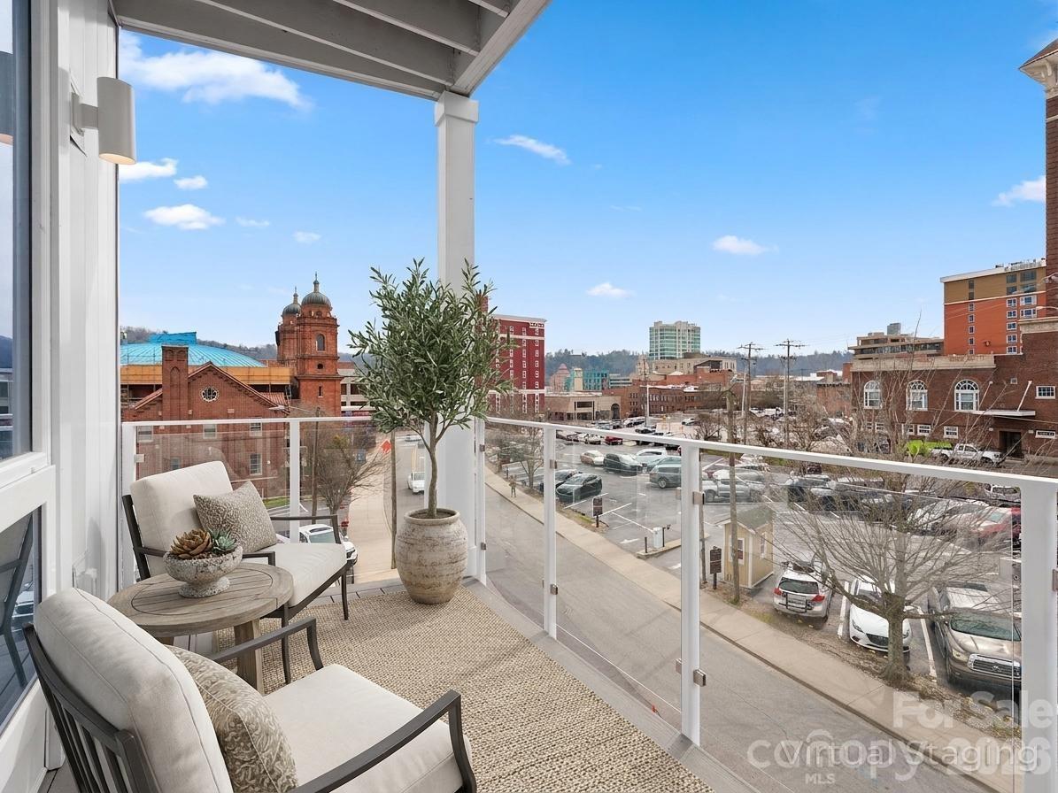 Asheville NC, 123 Haywood Street, Unit 304