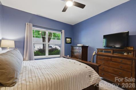 900 Vista Lake Drive Candler NC 28715