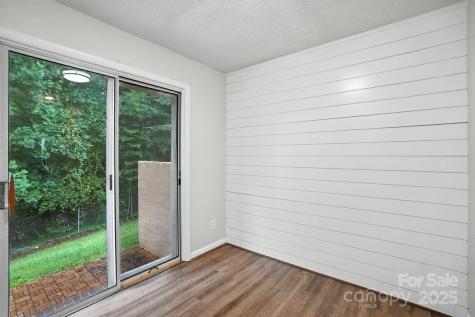 1101 Surry Lane Gastonia NC 28054