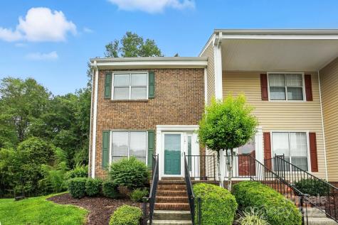 1101 Surry Lane Gastonia NC 28054