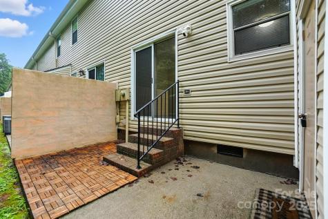 1101 Surry Lane Gastonia NC 28054