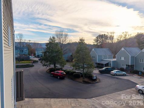 1 Lynx Drive Black Mountain NC 28711
