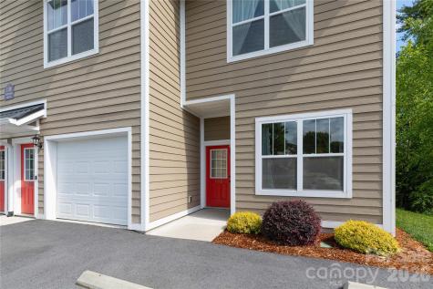 138 Foxden Drive Fletcher NC 28732