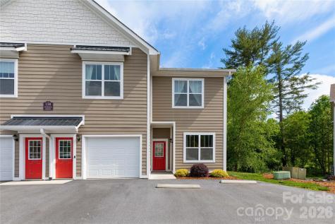 138 Foxden Drive Fletcher NC 28732