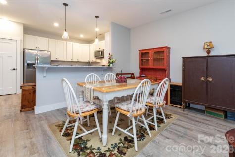 138 Foxden Drive Fletcher NC 28732