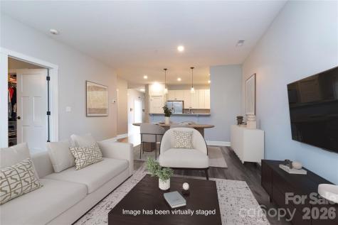 138 Foxden Drive Fletcher NC 28732