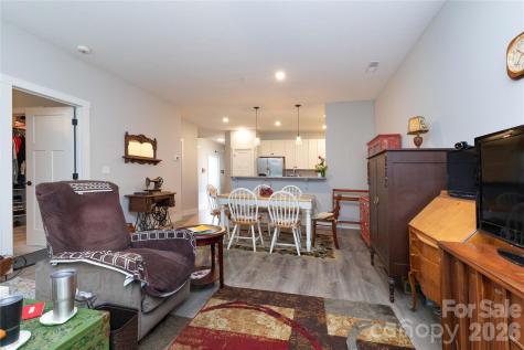 138 Foxden Drive Fletcher NC 28732