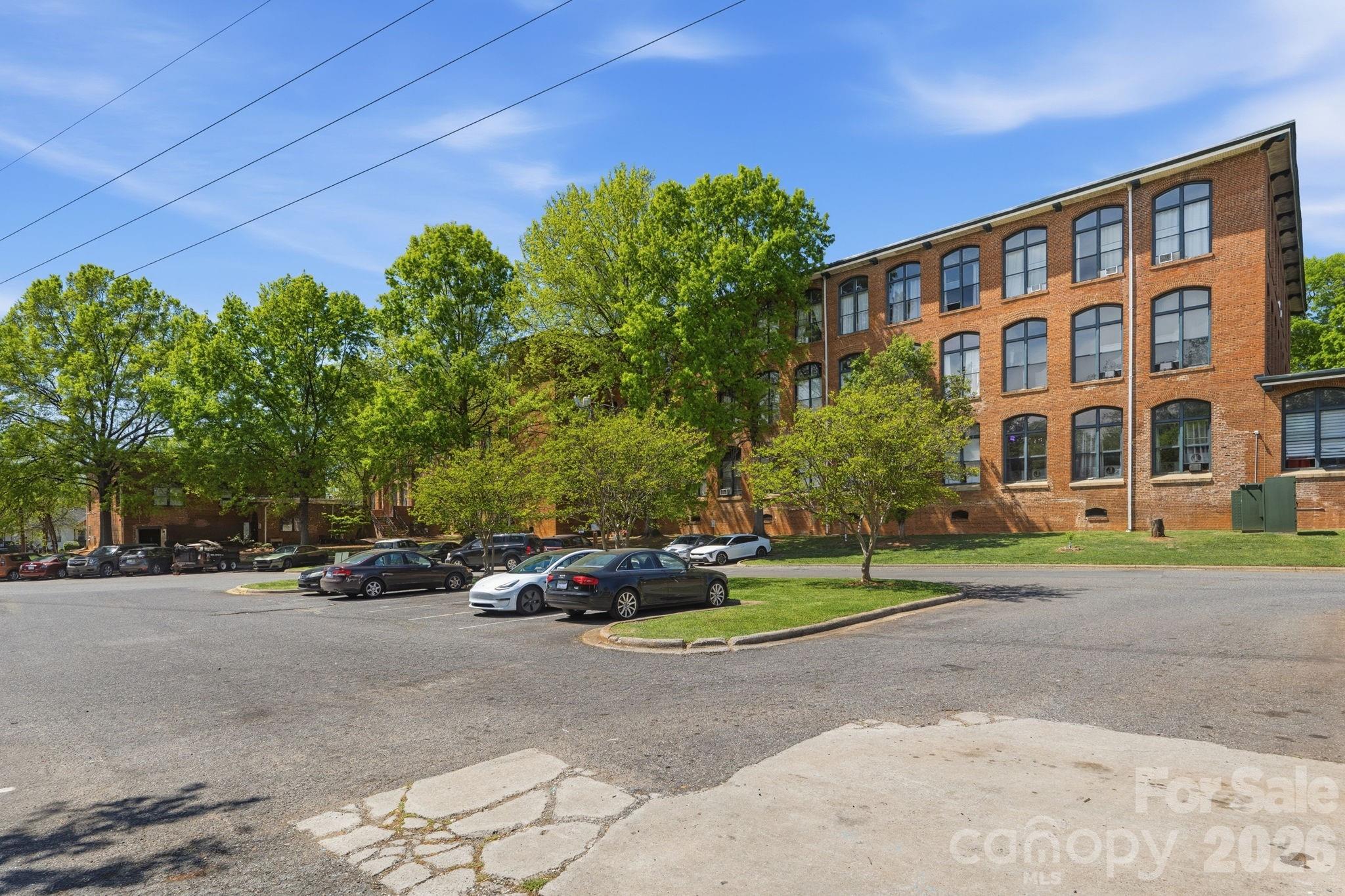 201 S Hoskins Road Charlotte NC 28208