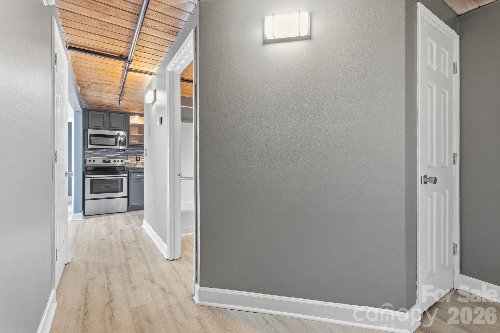 201 S Hoskins Road Charlotte NC 28208