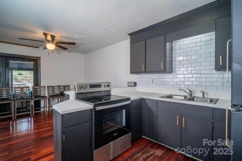 6199 Timberlane Terrace Hickory NC 28601