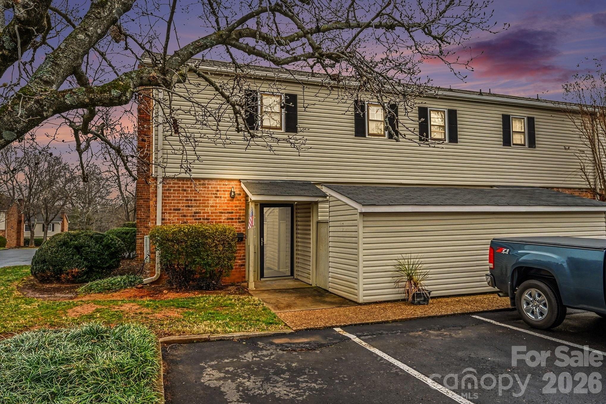 5947 Quail Hollow Road Charlotte NC 28210