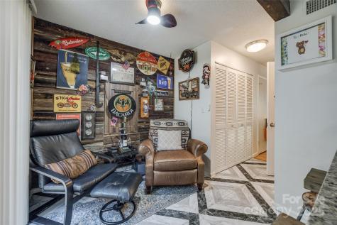 1060 Surry Lane Gastonia NC 28054