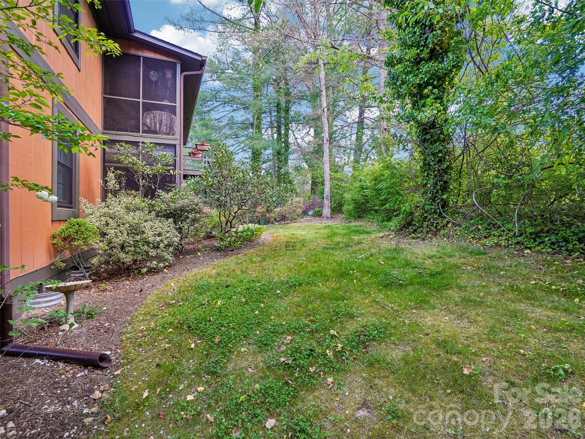 1737 Haywood Manor Road Hendersonville NC 28791