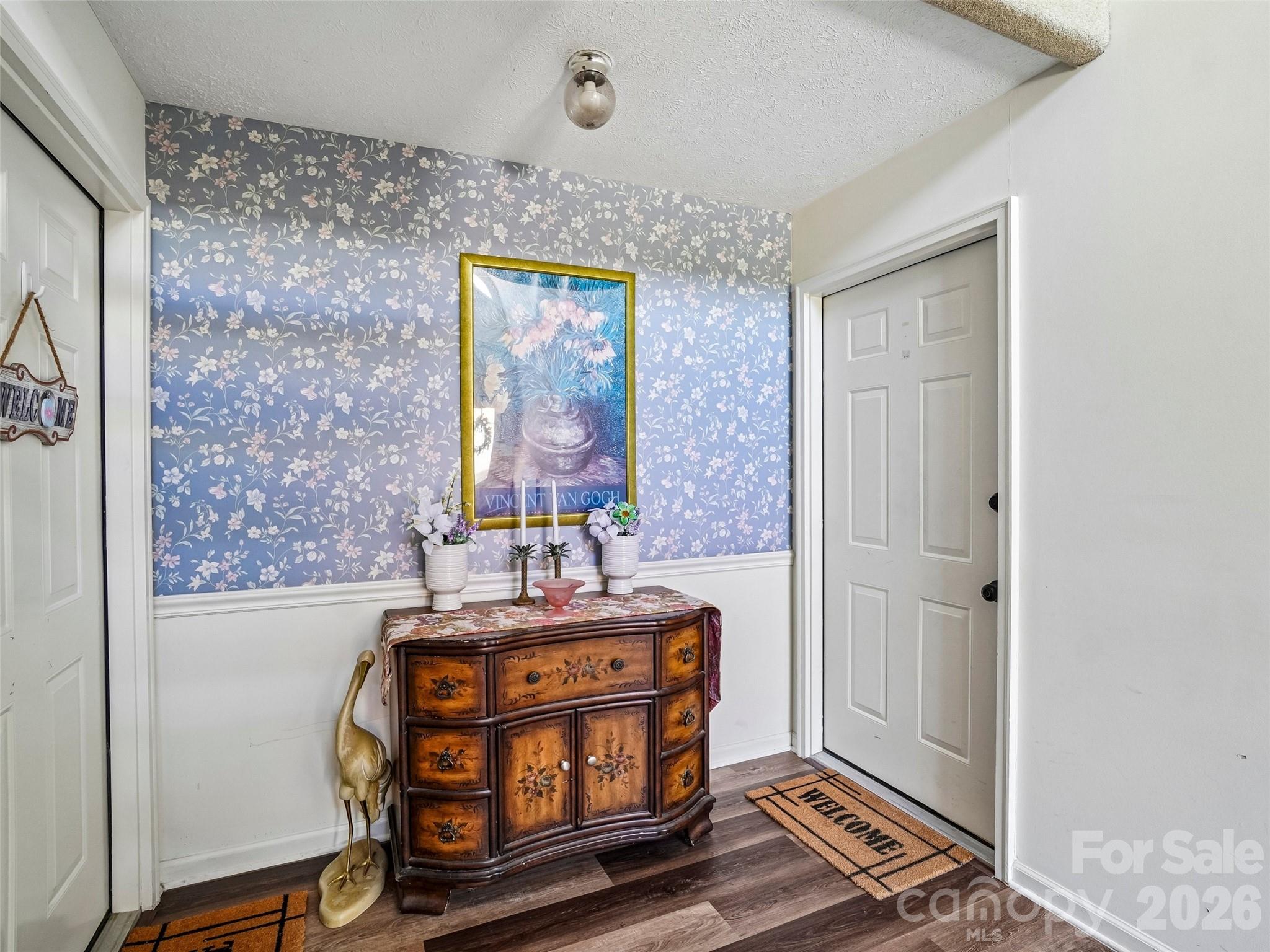 1737 Haywood Manor Road Hendersonville NC 28791