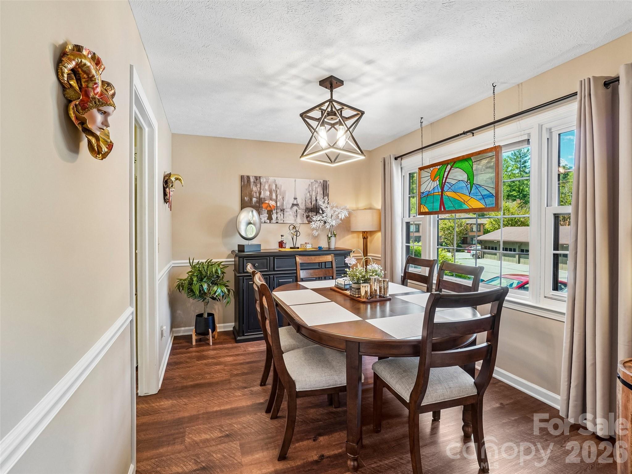 1737 Haywood Manor Road Hendersonville NC 28791
