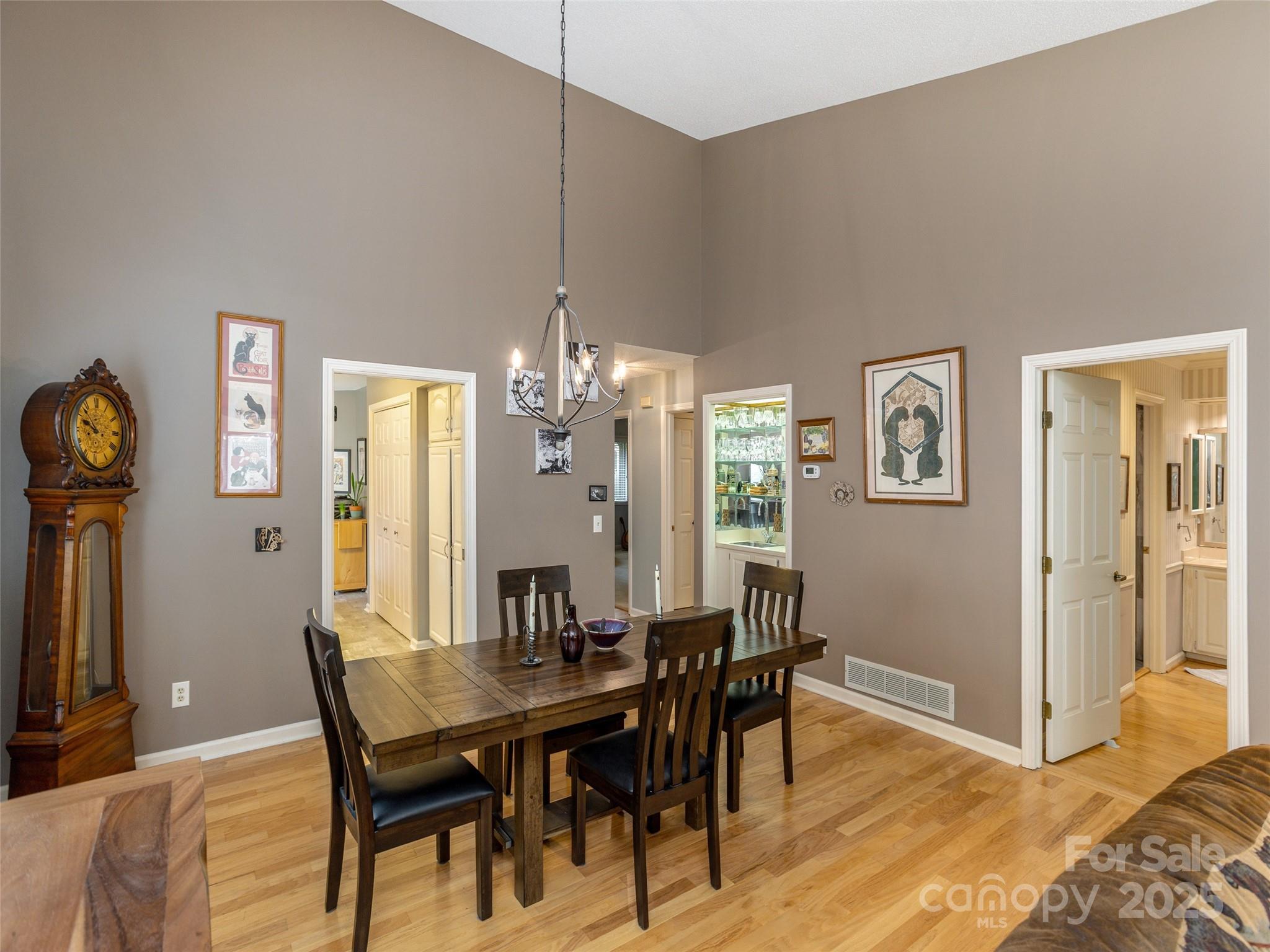 606 Red Oak Drive Hendersonville NC 28791