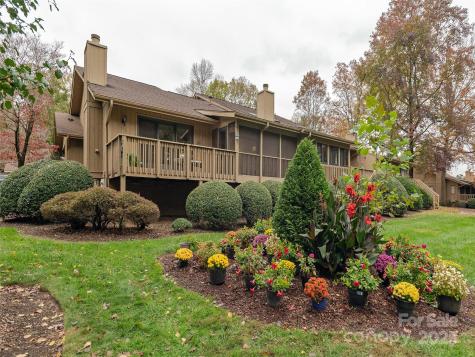 606 Red Oak Drive Hendersonville NC 28791