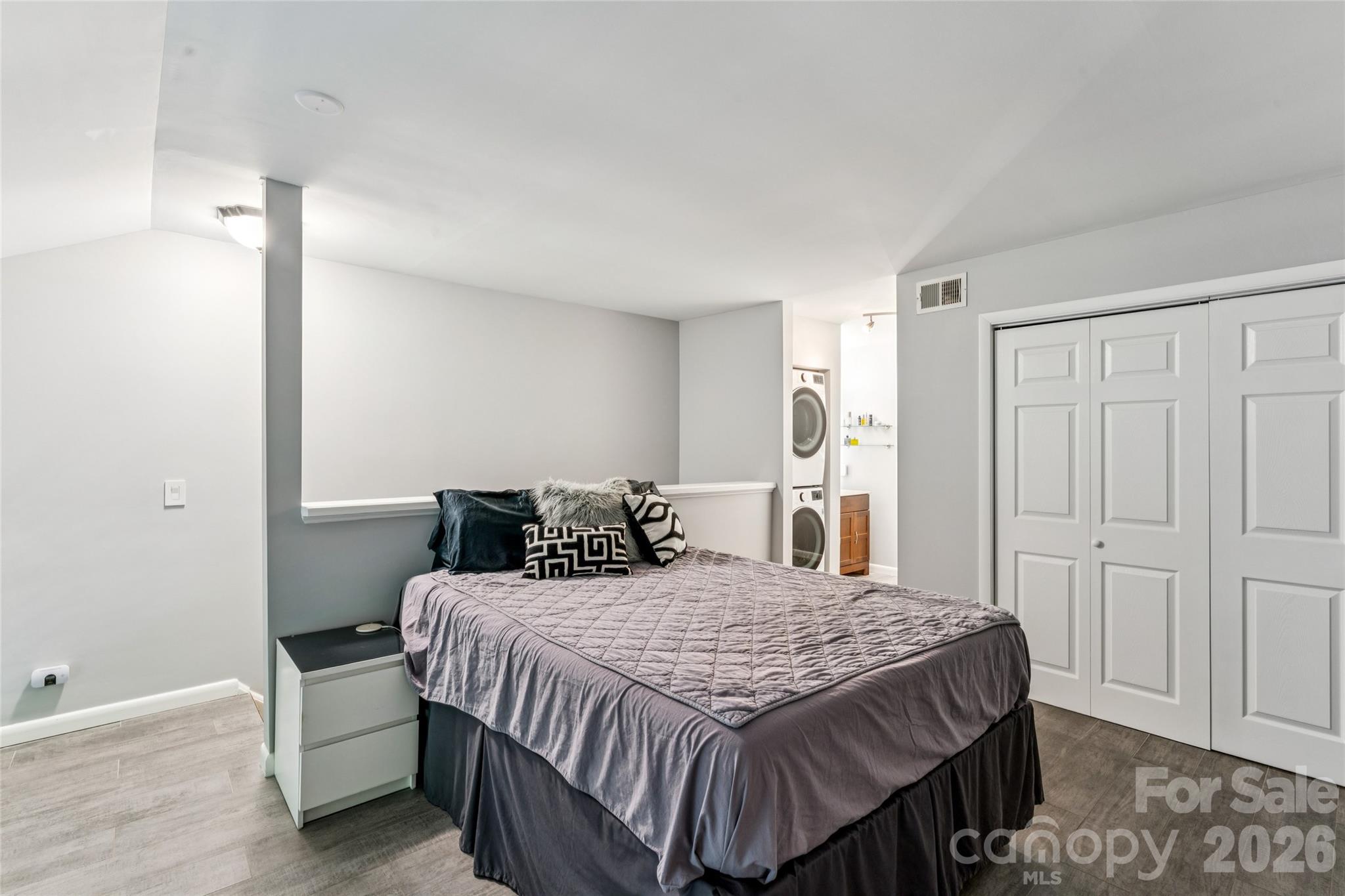 3252 Heathstead Place Charlotte NC 28210