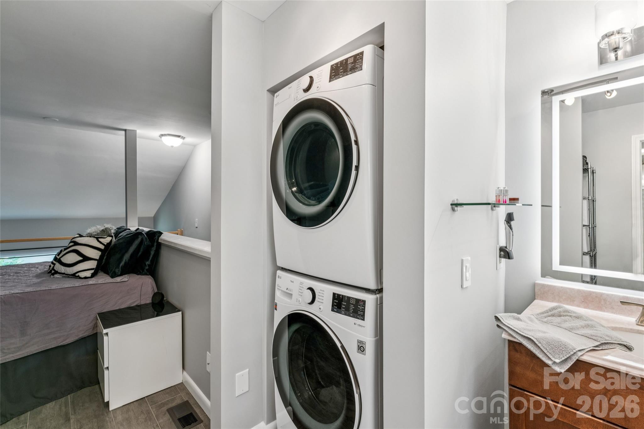 3252 Heathstead Place Charlotte NC 28210